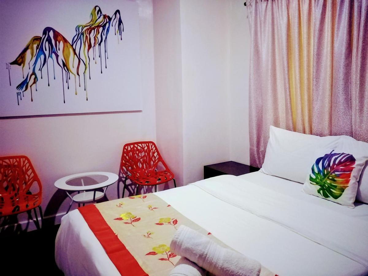 Halfway House Hostel Mactan Cebu Airport Lapu-Lapu City Exterior foto