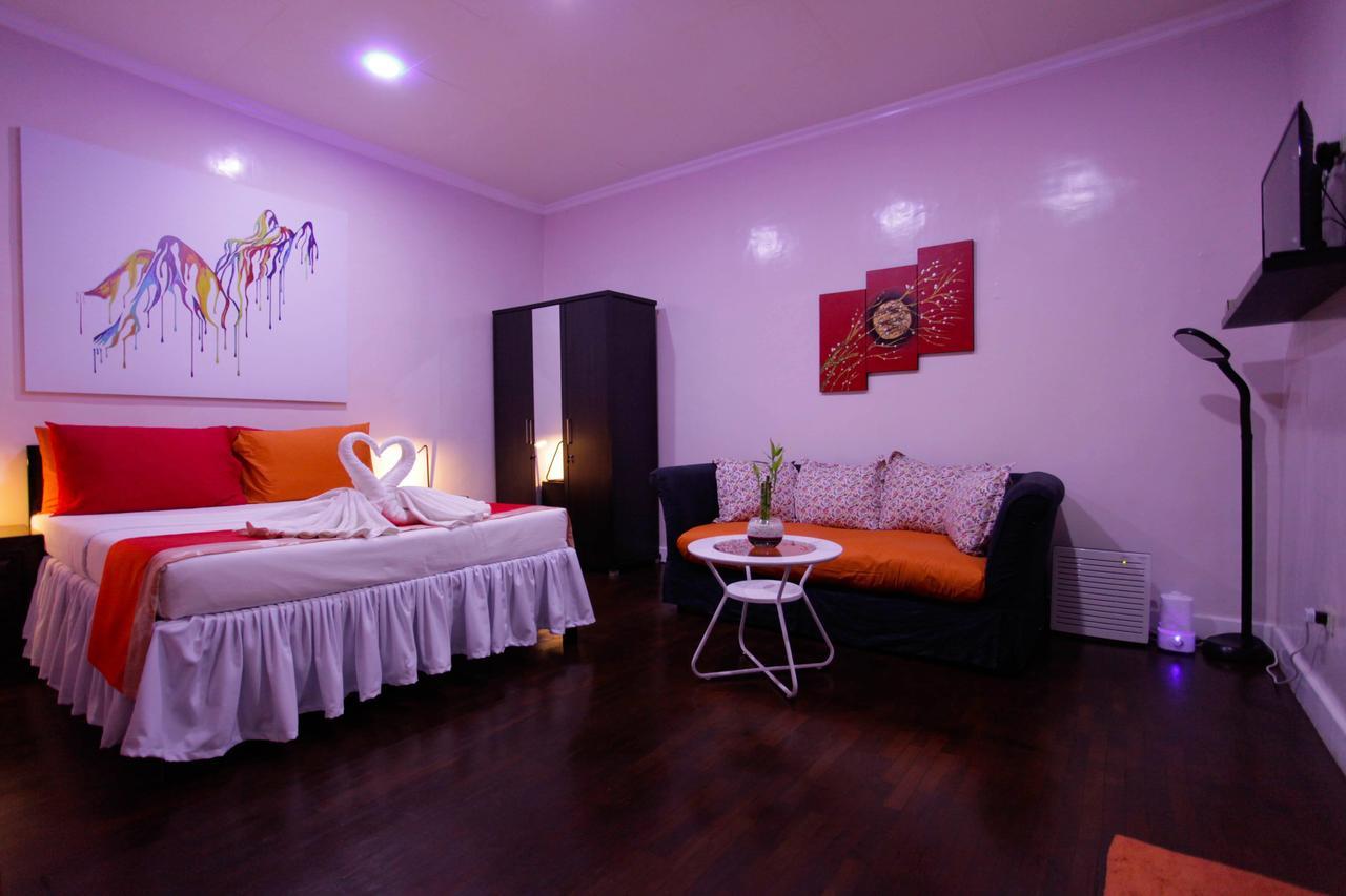 Halfway House Hostel Mactan Cebu Airport Lapu-Lapu City Exterior foto